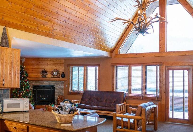 سوییت, Spearfish Canyon Lodge