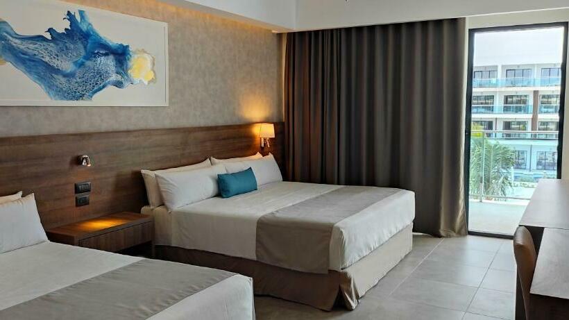 سوئیت با تخت بزرگ, Serenade Punta Cana Beach & Spa Resort