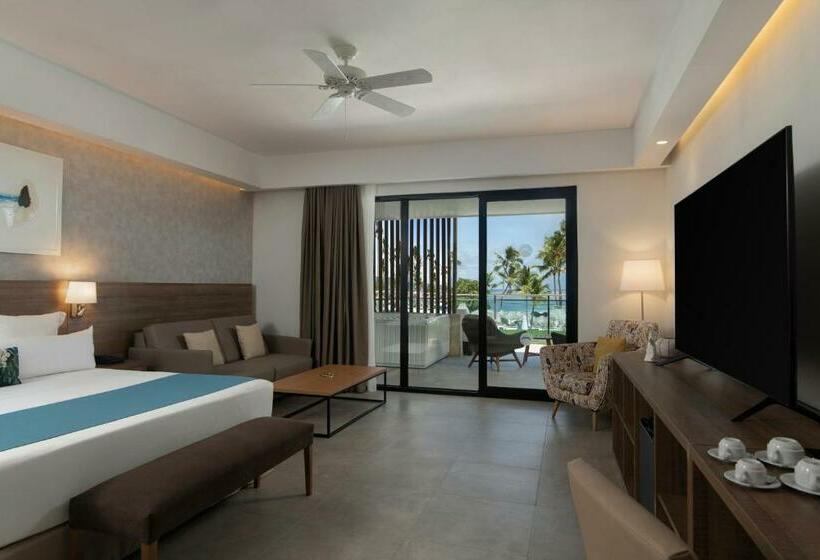 سوییت لوکس, Serenade Punta Cana Beach & Spa Resort