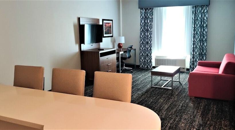 장애인을 위한 스위트, Best Western Plus Desert View Inn & Suites