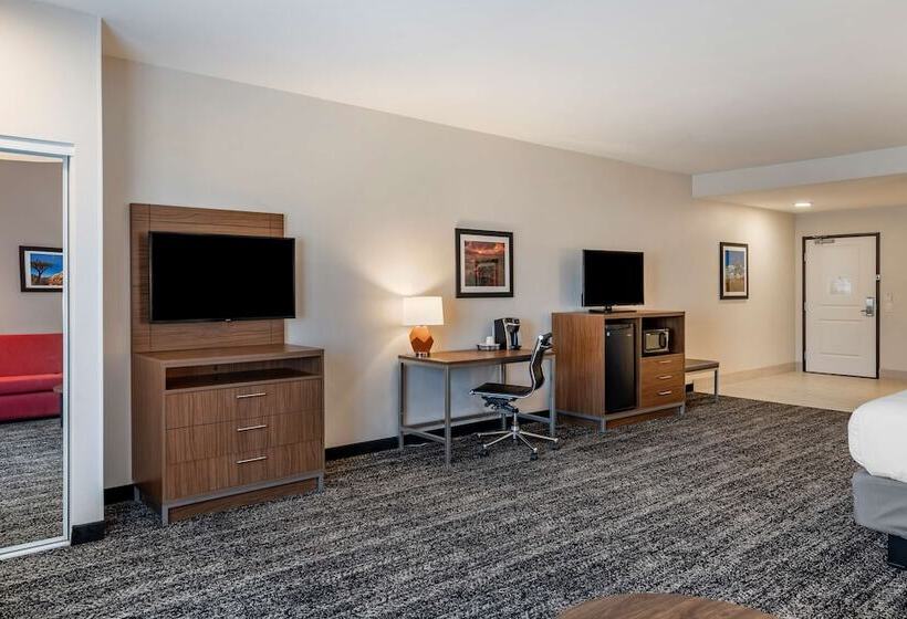 스위트, Best Western Plus Desert View Inn & Suites