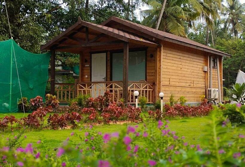 豪华小屋, Golden Sands Resort, Morjim