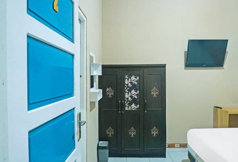 اتاق لوکس یک تخته, Oyo 2954 Aulia Homestay