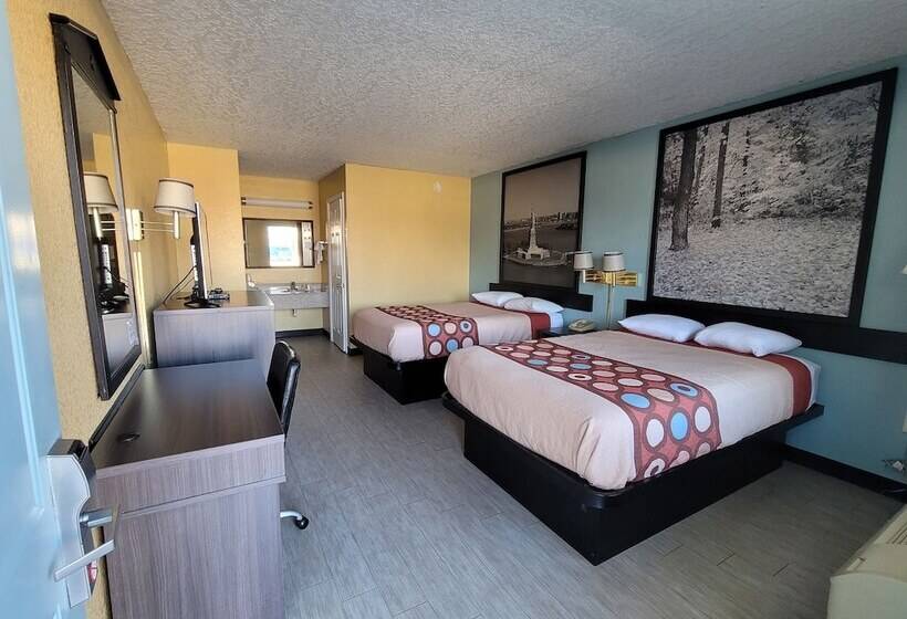 Номер Стандарт 2 Двуспальные Кровати, Super 8 By Wyndham Arkadelphia Caddo Valley Area