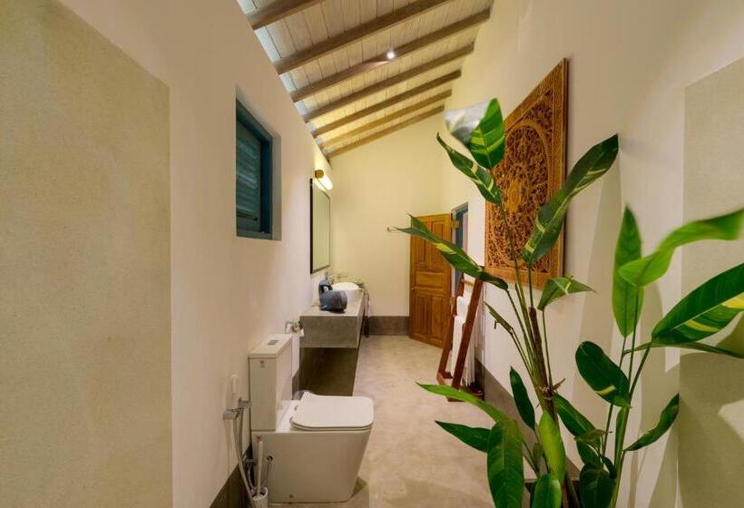Люкс Deluxe Кровать Кинг, Stuthi Villa