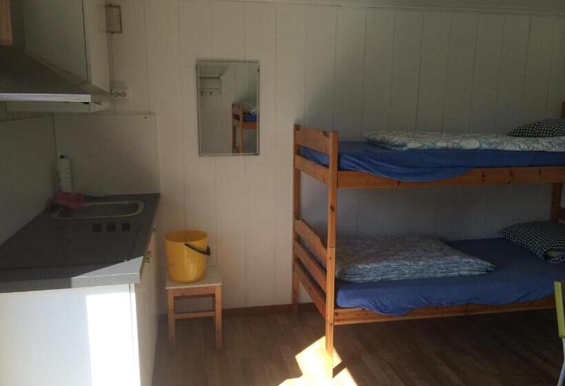 침실 1개 주택, Sangis Motell Och Camping