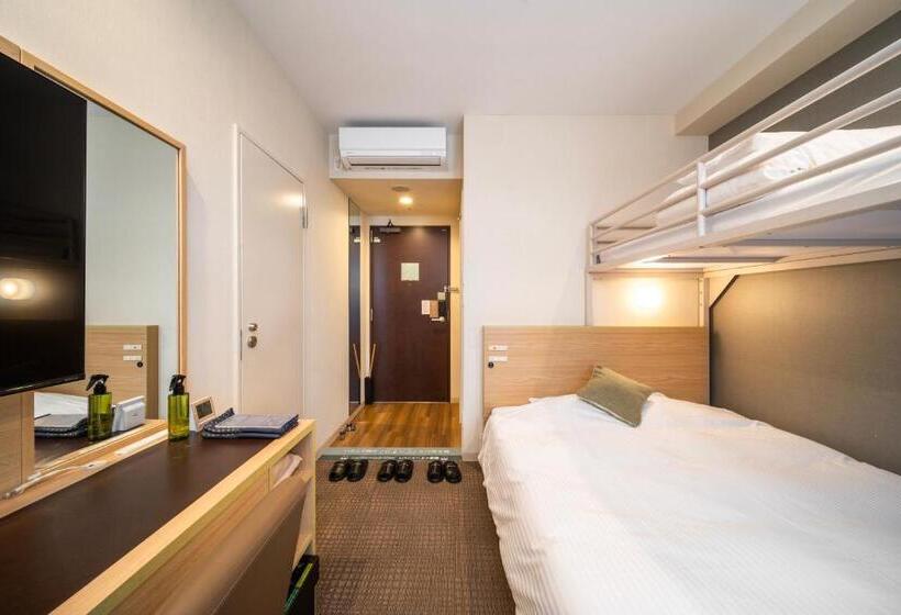 Quarto Estandar, Super Hotel Premier Tokyo Station Yaesu Chuoguchi