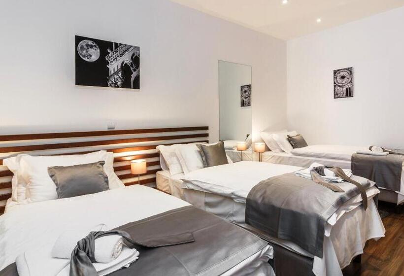 غرفة قياسية ثلاثية, Prima Luxury Rooms