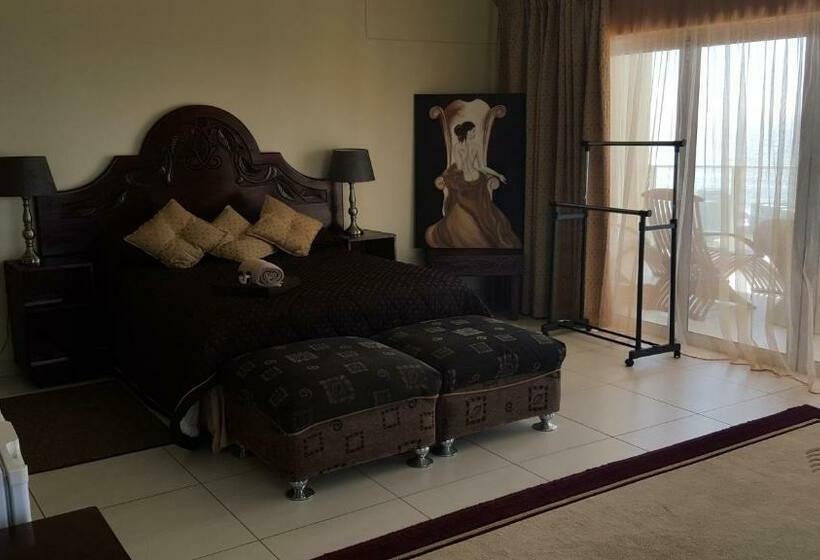 Люкс с гидромассажем, The Homestead Margate   South Africa