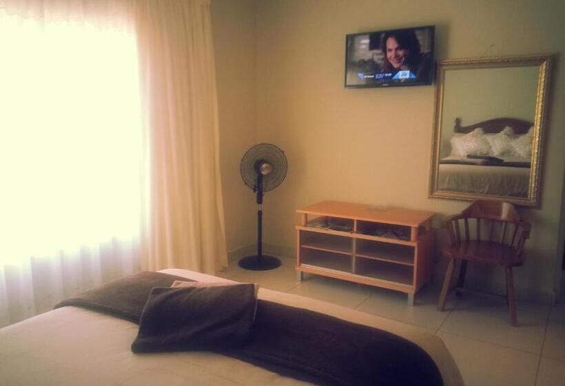Номер Стандарт, The Homestead Margate   South Africa