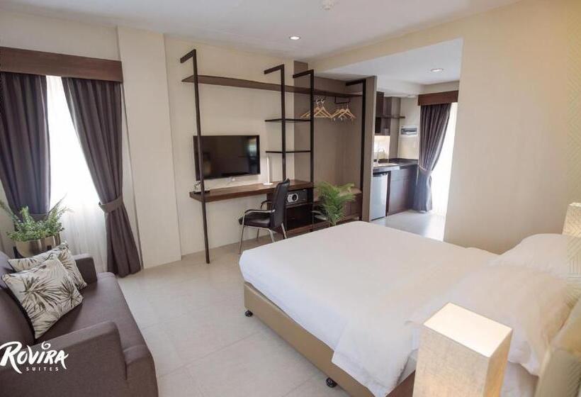스위트 킹사이즈 침대, Rovira Suites
