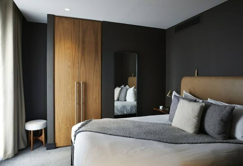 Апартаменты 1 Спальня, The Gate London City