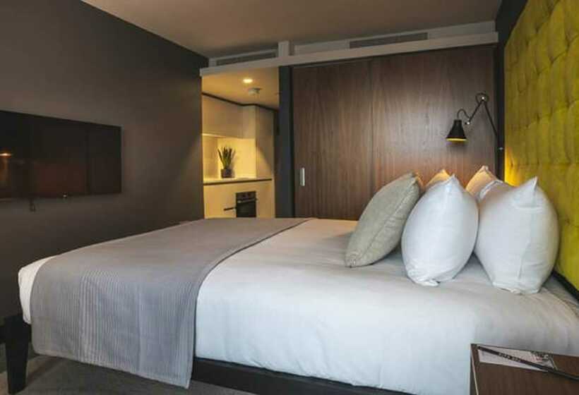 Апартаменты 1 Спальня, The Gate London City
