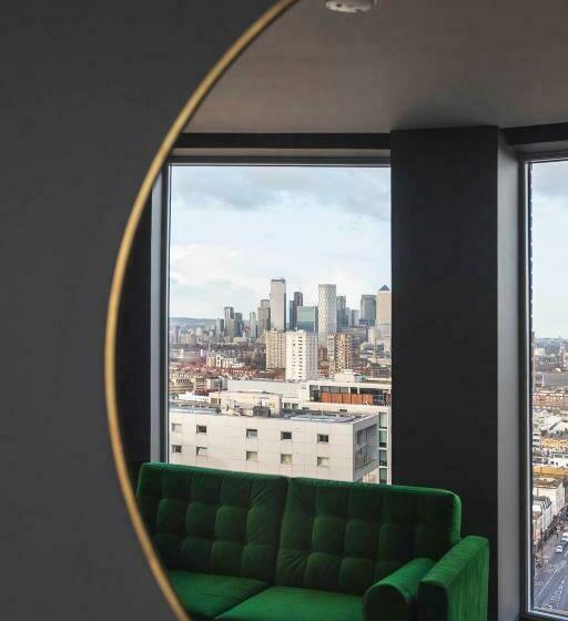 Апартаменты Пентхаус 1 Спальня, The Gate London City