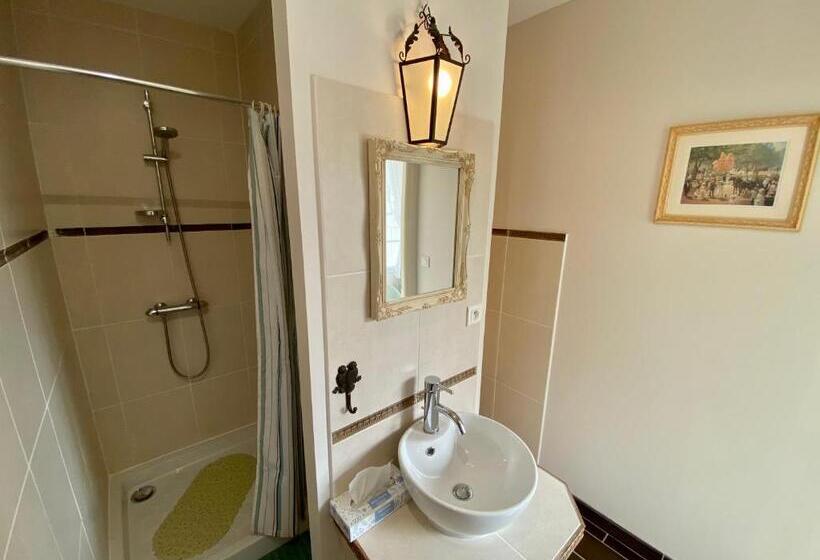 标准间带露台, Sans Souci Bed And Breakfast Luxe Heated Pool And Restaurant
