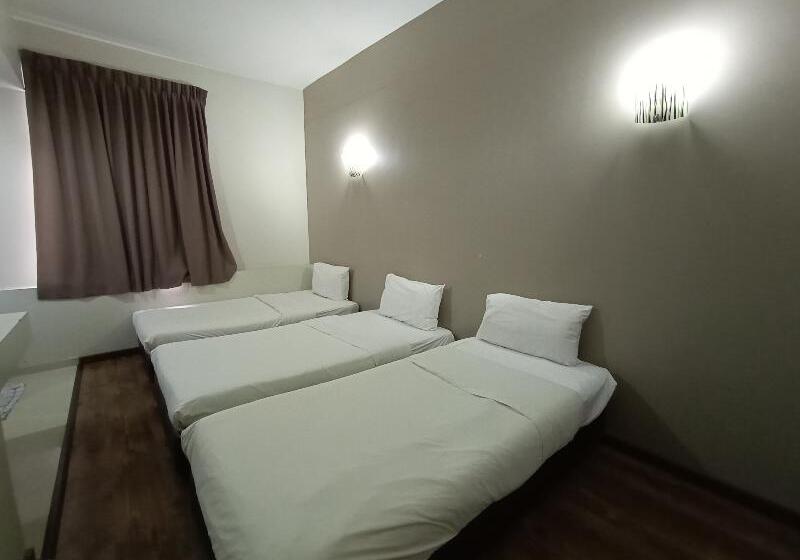 Трехместный Номер Deluxe, Nice Stay Three Six Five Services