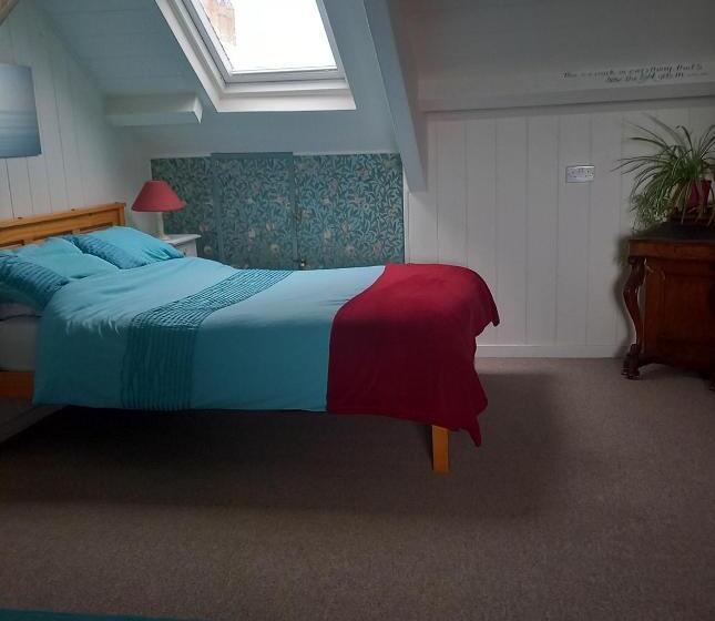 Номер Стандарт Трехместный, Falmouth Lodge