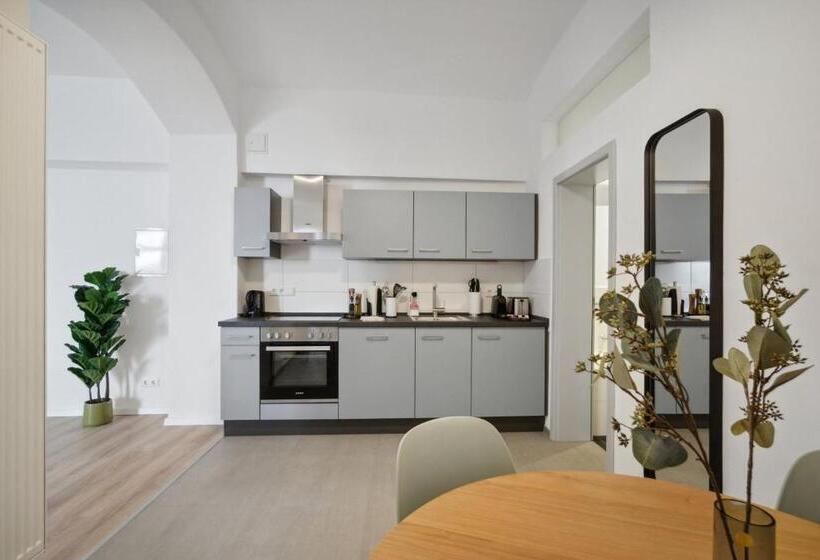 스위트, Limehome Dresden Jordanstraße