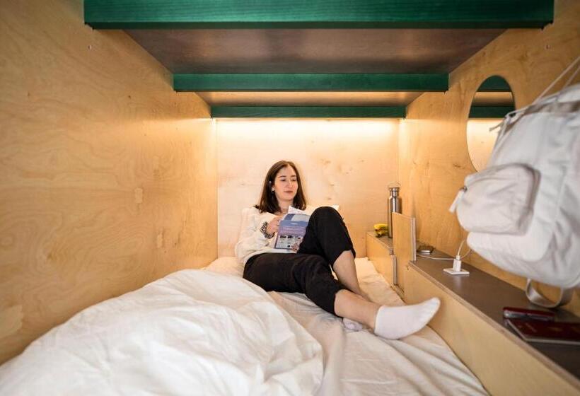Capsule, Green Marmot Capsule Hotel Zürich