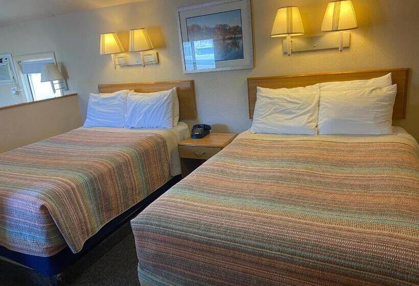패밀리 룸, Woodland Motel