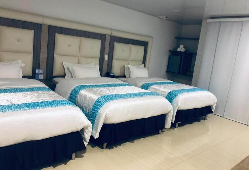 غرفة قياسية ثلاثية, San Antonio Guarne
