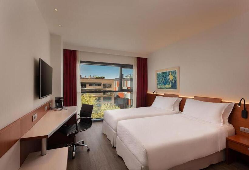 Классический Номер, Four Points By Sheraton Barcelona Diagonal