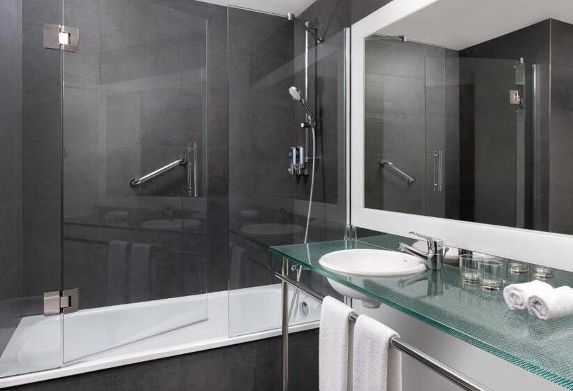 Номер Премиум, Four Points By Sheraton Barcelona Diagonal