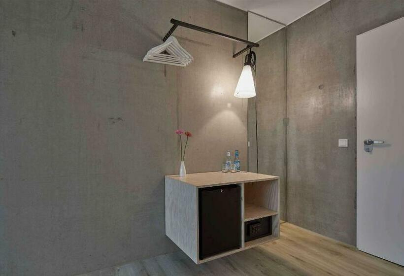 Номер Комфорт, Flowers Hotel Essen