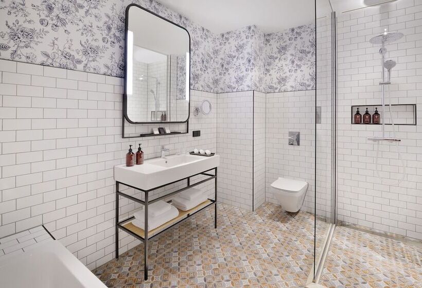 行政房间, Mövenpick Hotel The Hague