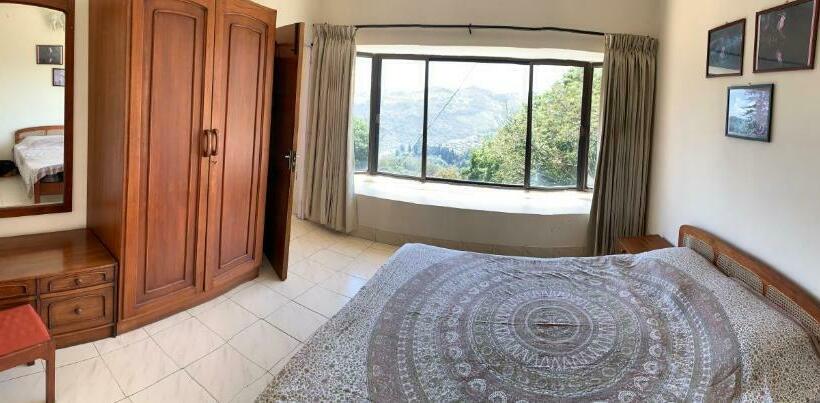 غرفة قياسية مطلة على الجبل, Camellia Heights 1&2