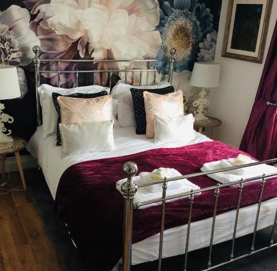 Номер Deluxe, One Ninety Boutique Accommodation