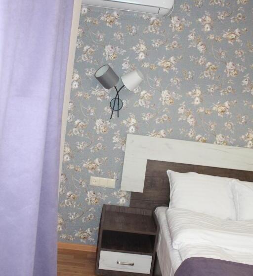 اتاق استاندارد, Cherry Garden Boutique