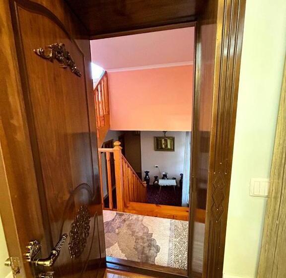 デラックスの４人部屋, Rahmat Guesthouse