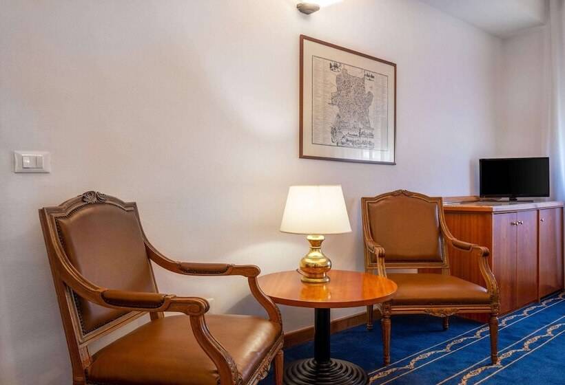 اتاق استاندارد, Quality Hotel Nova Domus