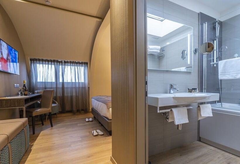 Номер Superior, Smart Hotel Holiday
