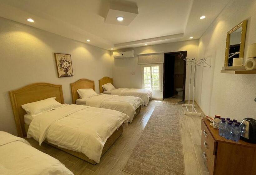 اتاق استاندارد چهار تخته, Naseem Country House