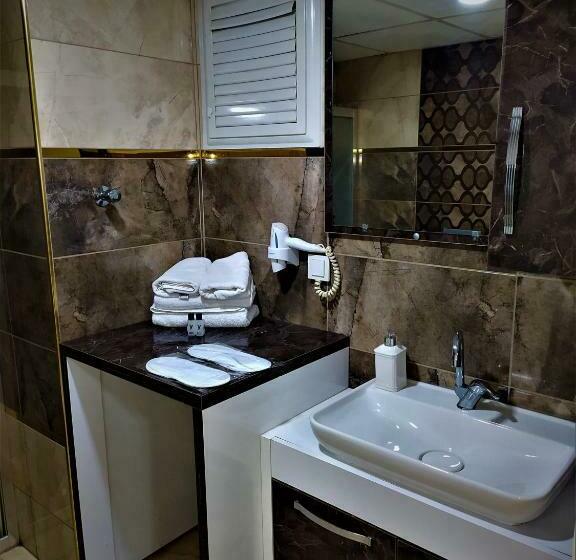استودیو خانوادگی, Aydın Kent Suit