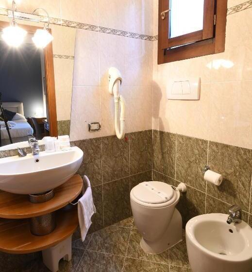 Quarto standard, Cavour