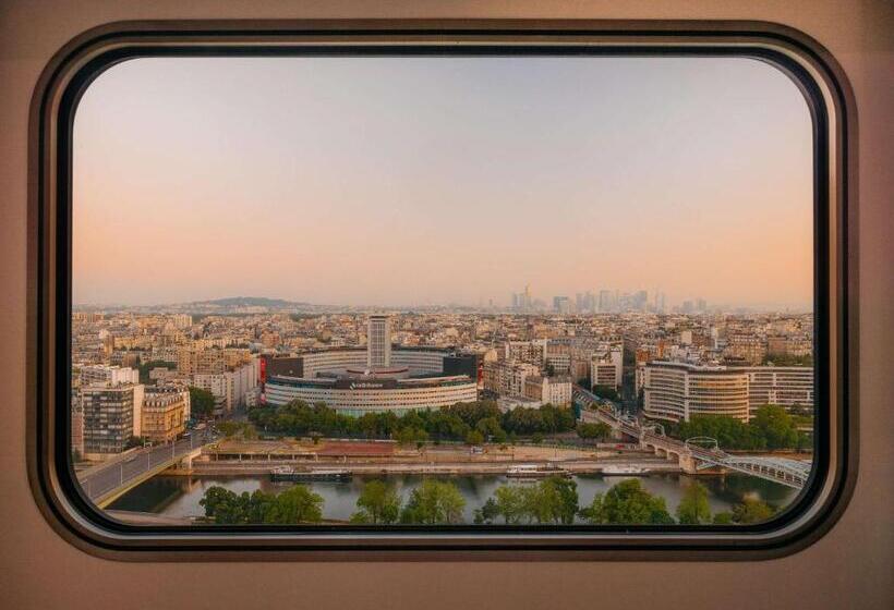 اتاق سوپریور, Novotel Paris Centre Tour Eiffel