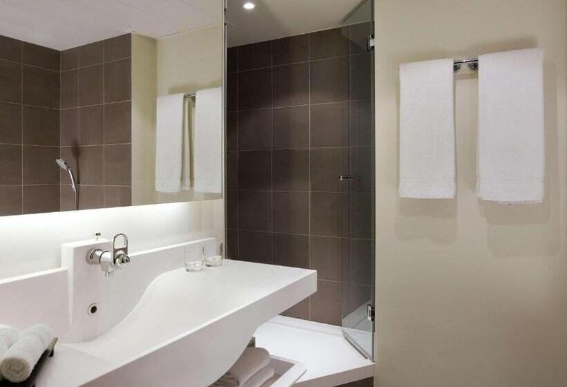 سوئیت اجرایی با مشاهده, Novotel Paris Centre Tour Eiffel