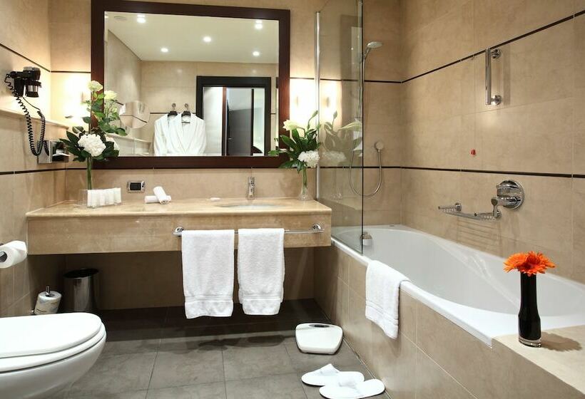 اتاق سوپریور, Starhotels Ritz