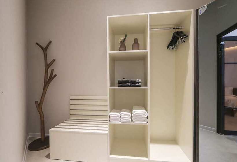 Люкс, Hermon Hotel Gangseo