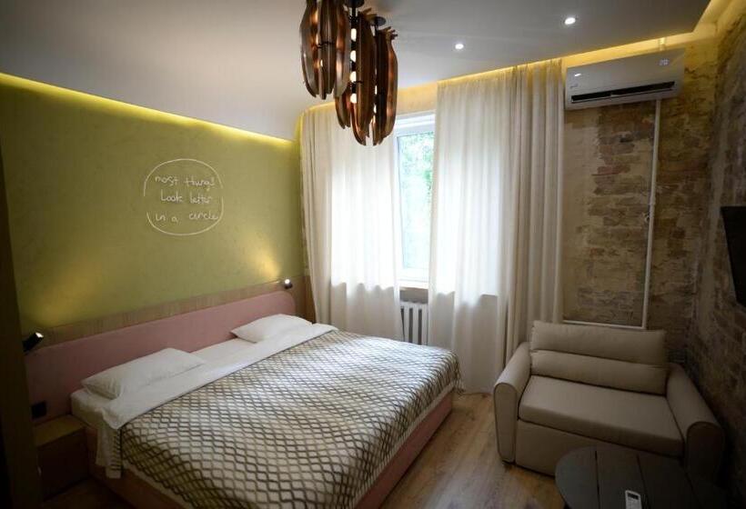 اتاق استاندارد سه نفره, Kyiv Boutique Apartments