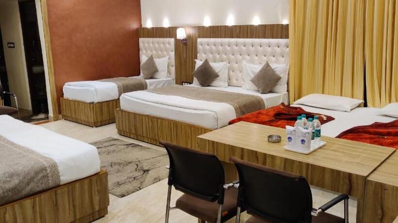 Family Suite, Hari Niwas   A Boutique Garden Resort Mount Abu