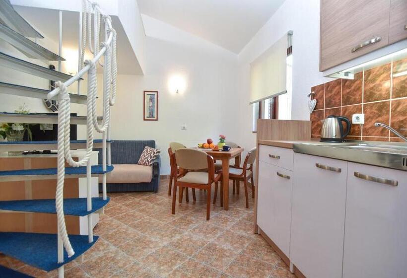 آپارتمان دوبلکس 1 خوابه, Guest House Jedro