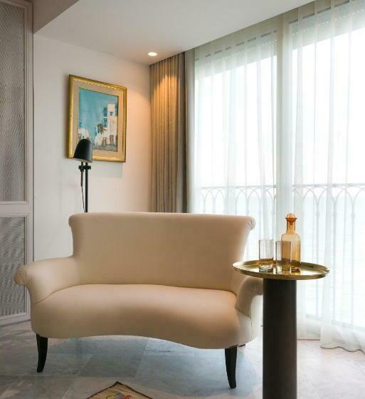 اتاق لوکس با چشم‌انداز دریا, Maison Dedine  Smallluxuryhotels  Adults Only