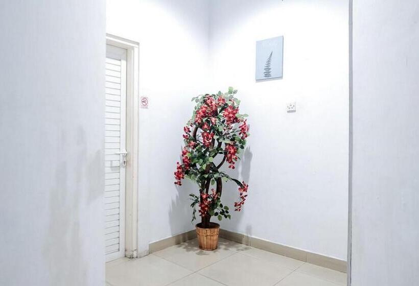 اتاق استاندارد, Reddoorz @ Jalan Gajah Mada Medan 2