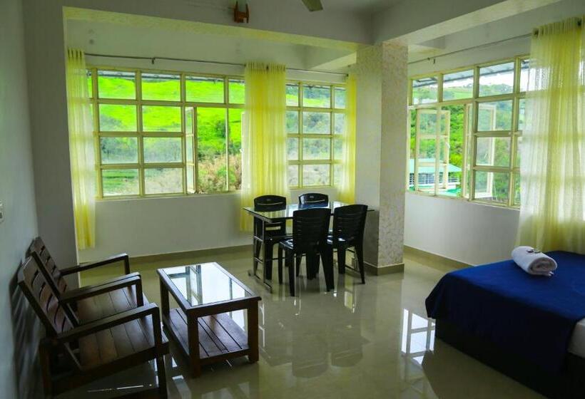 Люкс Повышенной Комфортности, Tabor Hills Resort Vagamon