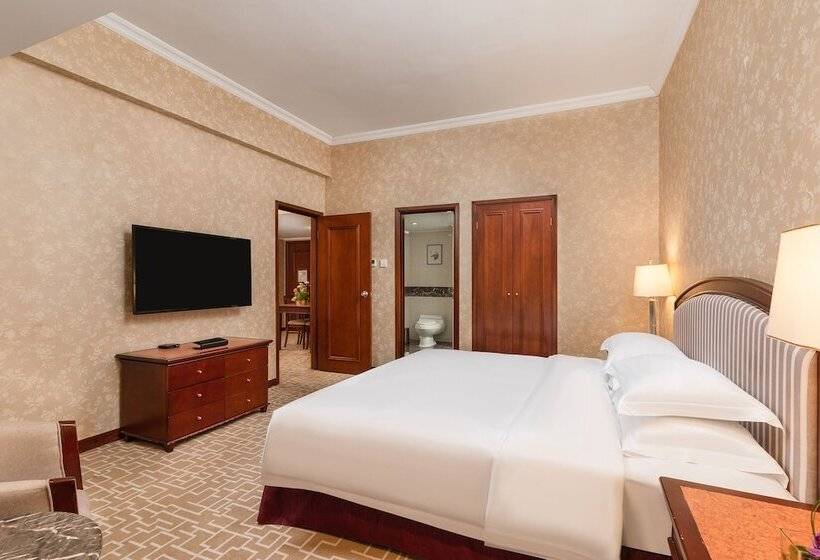 Люкс Повышенной Комфортности, Century Plaza
