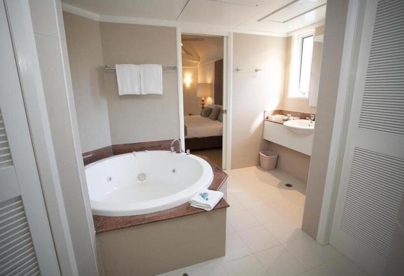 스탠다드 방갈로, Novotel Sunshine Coast Resort